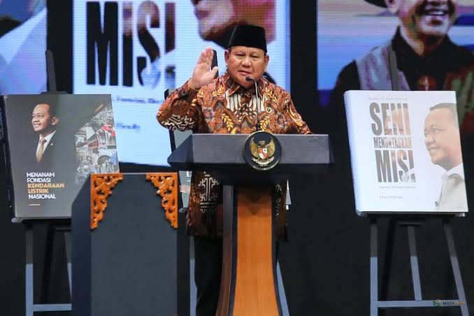 Prabowo Beri Rapor “Oke” untuk Pemerintahannya, Soroti BBM hingga Perbaikan Sekolah