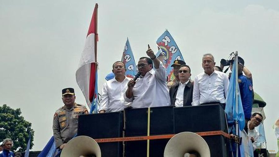 Dasco dan Kapolri Temui Massa Buruh usai Pengesahan UU Pelindungan Ketenagakerjaan