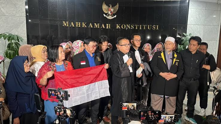 MK Putus Gugatan Gibran Tak Dapat Diterima, Denny Indrayana dkk Tak Punya Legal Standing
