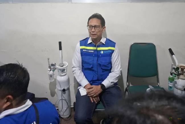 Viral Foto Budi Gunadi Sadikin Pakai Tabung Oksigen Saat Kunjungan ke Palangka Raya, Menkes Luruskan Narasi Sesak Napas